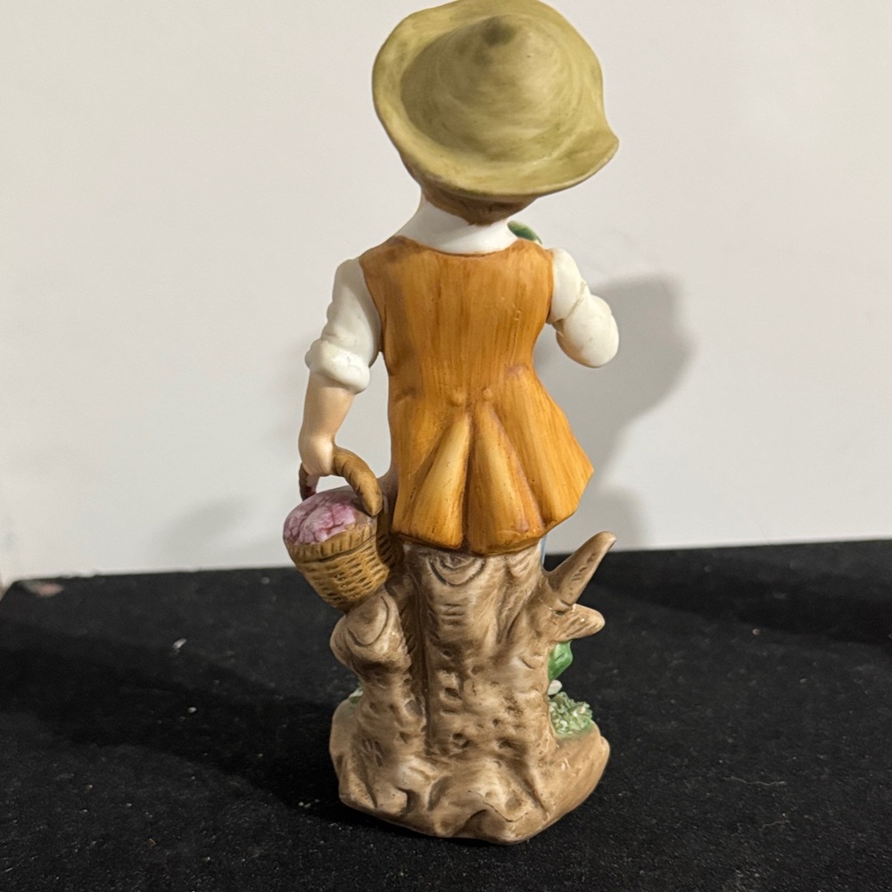 vintage hand-painted porcelain figurines of a boy and girl carrying baskets. - Picture 6 of 16